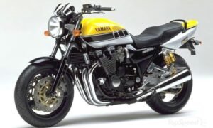 1200 XJR
