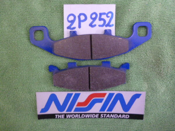 Plaquettes de frein NISSIN pour HYOSUNG, KAWASAKI et SUZUKI