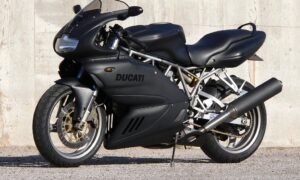 750 Sport