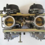 Rampe de carburateurs de Suzuki 500 GS/E