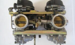 Rampe de carburateurs de Suzuki 500 GS/E