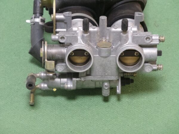 Rampe d'injection YAMAHA 500 T.Max – Image 2