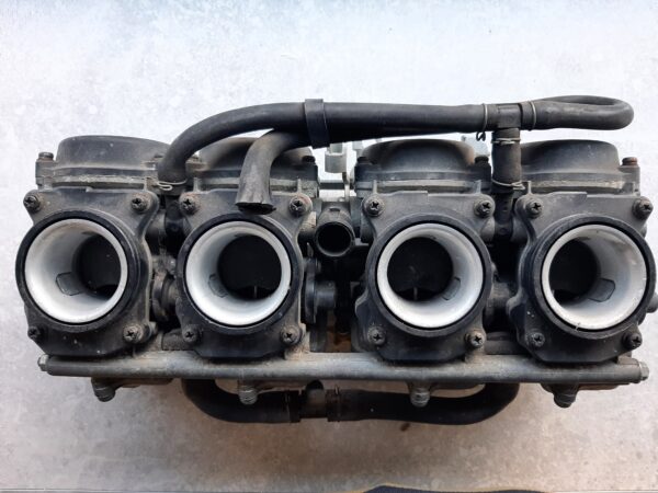 Rampe de carburateurs HONDA 600 Hornet – Image 2