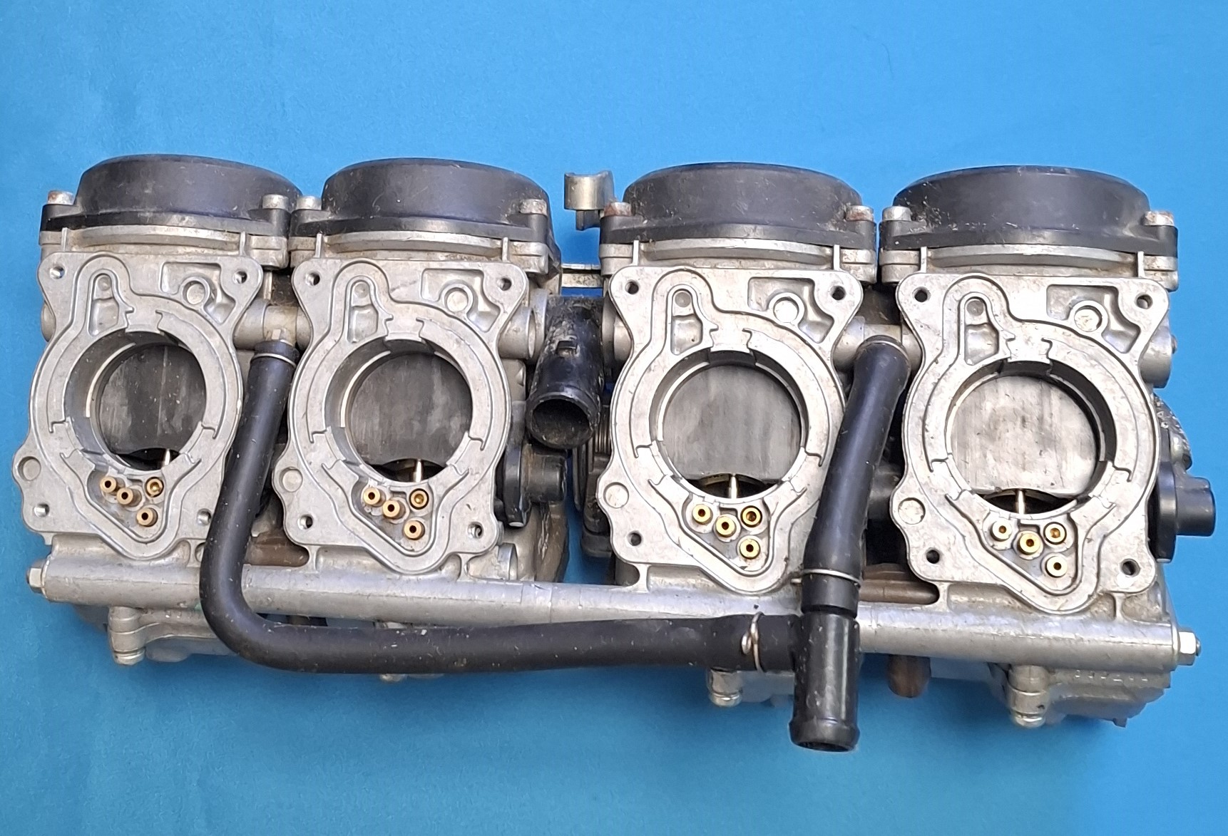 Rampe de carburateurs HONDA 600 CBR