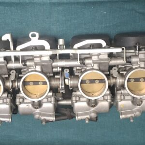 Rampe de carburateurs de HONDA 1100 CBR XX
