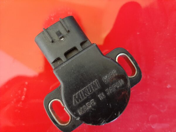 Capteur d'ouverture des papillons de carbu pour 600 FZS