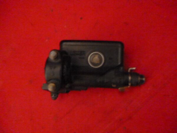 Maître cylindre d'embrayage HONDA ST 1100 Pan European SC26 ABS – Image 2