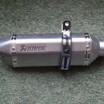 Silencieux d'échappement adaptable