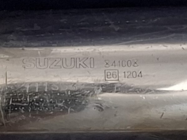 Silencieux droite de Suzuki GSXR – Image 2