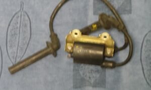 Bobine d'allumage haute tension de CBR 900 HONDA