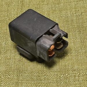 Relais Omron 4HM-20 pour Yamaha 125 TW