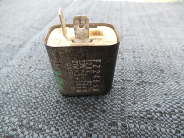 Relais de clignotants YAMAHA 50 TZR