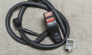 Commodo coté droit pour HONDA XLV 125 Varadero