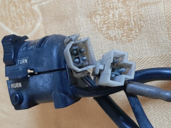 Commodo d'éclairage pour Yamaha 125 DT – Image 2