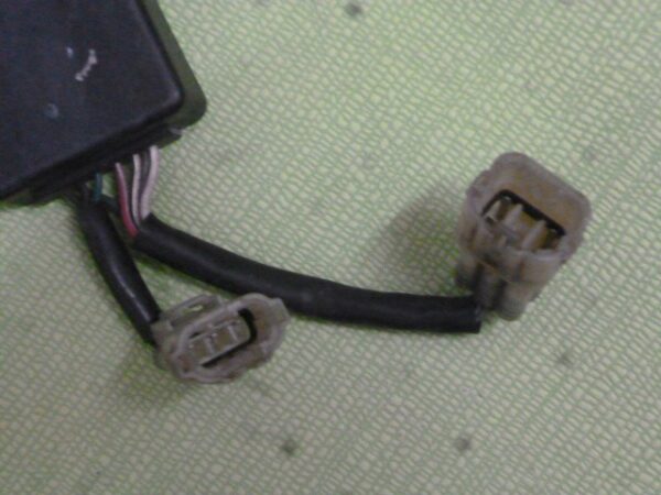 Boîtier de valves HONDA 125 CRM – Image 2