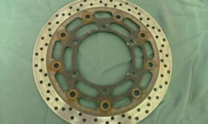 Disque de frein avant Suzuki 650 Freewind
