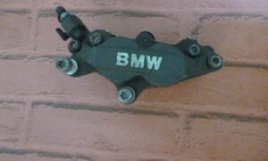 Etrier de frein avant gauche BMW