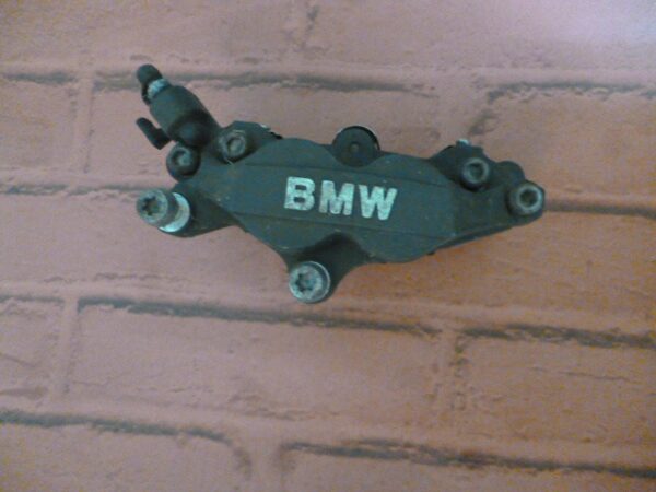 Etrier de frein avant gauche BMW
