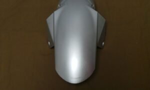 Garde boue avant de SUZUKI SV 650 et 1000 à partir de 2003.
