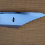 Petit flanc de carénage sous marche pied gauche Honda 125 S-Wing