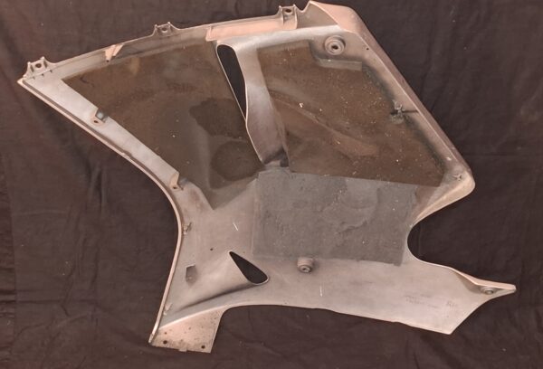 Carénage latéral droit pour HONDA CBR 1100 XX – Image 2