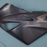 Flanc gauche de carénage Honda CBF 600
