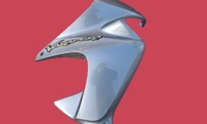 Flanc de carénage pour 125 Honda Varadero