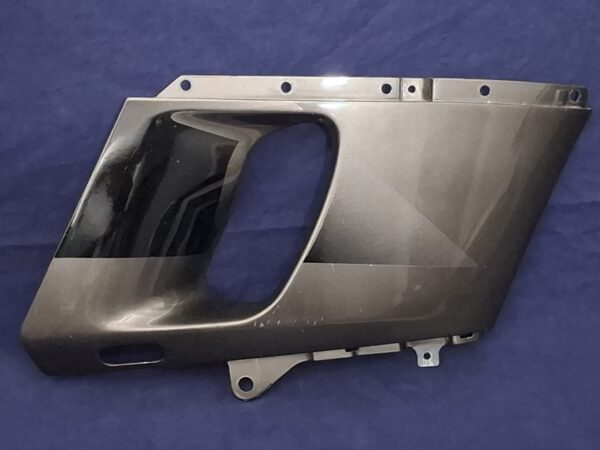 Carénage droite de Kawasaki 600 ZZR