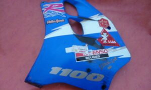 Flanc de carénage gauche Suzuki GSXR 1100
