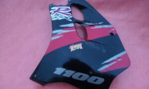 Flanc de carénage gauche de Suzuki GSXR 1100