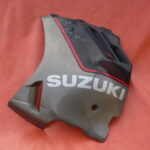 Flanc de carénage gauche de Suzuki GSXF 1100