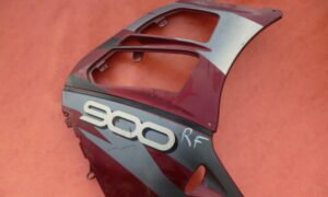 Flanc de carénage droit de Suzuki RF 900
