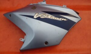Flanc de carénage droit Suzuki 650 V-Strom