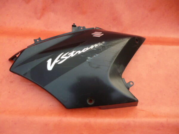 Flanc de carénage gauche de 650 Suzuki V-Strom