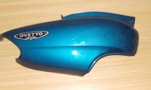 Flanc de selle droite pour MBK Ovetto et YAMAHA Neo's