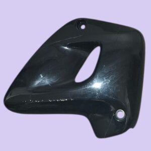 Ecope droite du radiateur de HONDA 500 CB