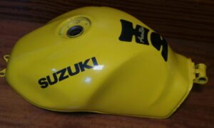 Réservoir d'essence de SUZUKI 650 SV