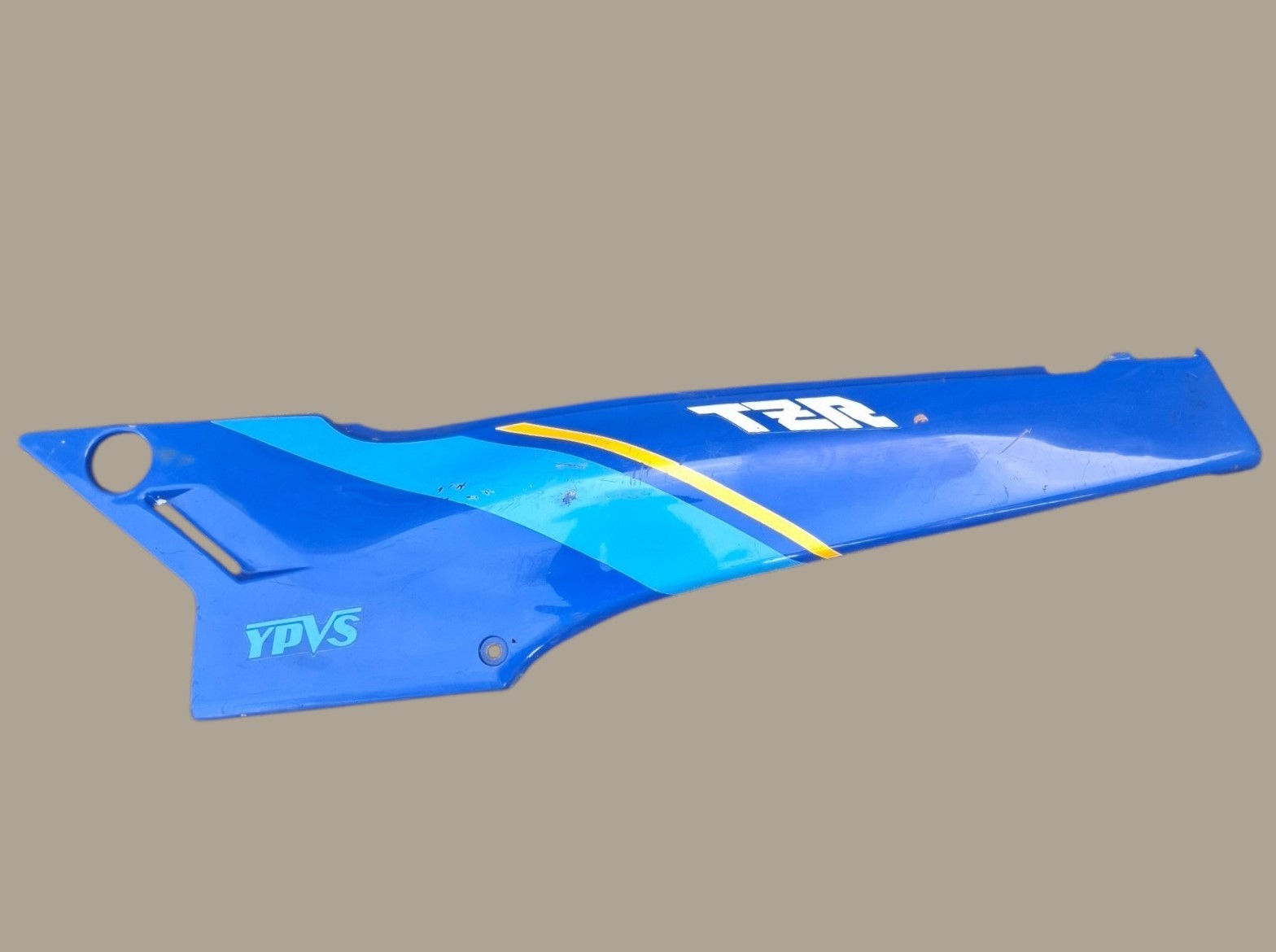 Flanc gauche de carénage arrière de YAMAHA 125 TZR