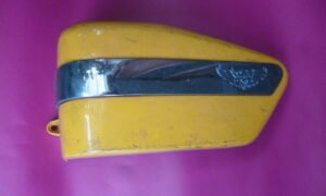 Cache latéral gauche HONDA 125 Rebel