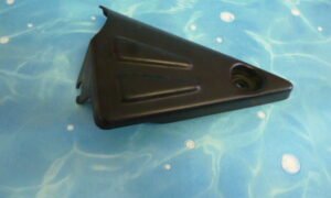 Petit cache gauche sous réservoir Yamaha 600 XJN