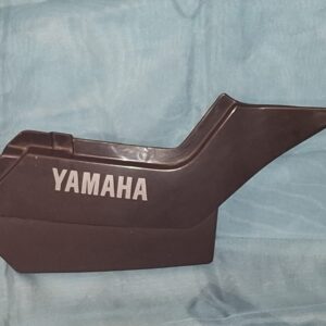Cache latéral droit de YAMAHA 125 TW
