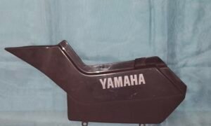 Cache latéral gauche pour YAMAHA 125 TW