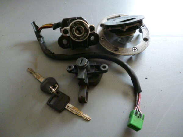 Jeu de serrures complet SUZUKI 600 Bandit