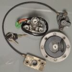 Ensemble contacteur, bouchon d'essence et ouverture de selle de SUZUKI RF