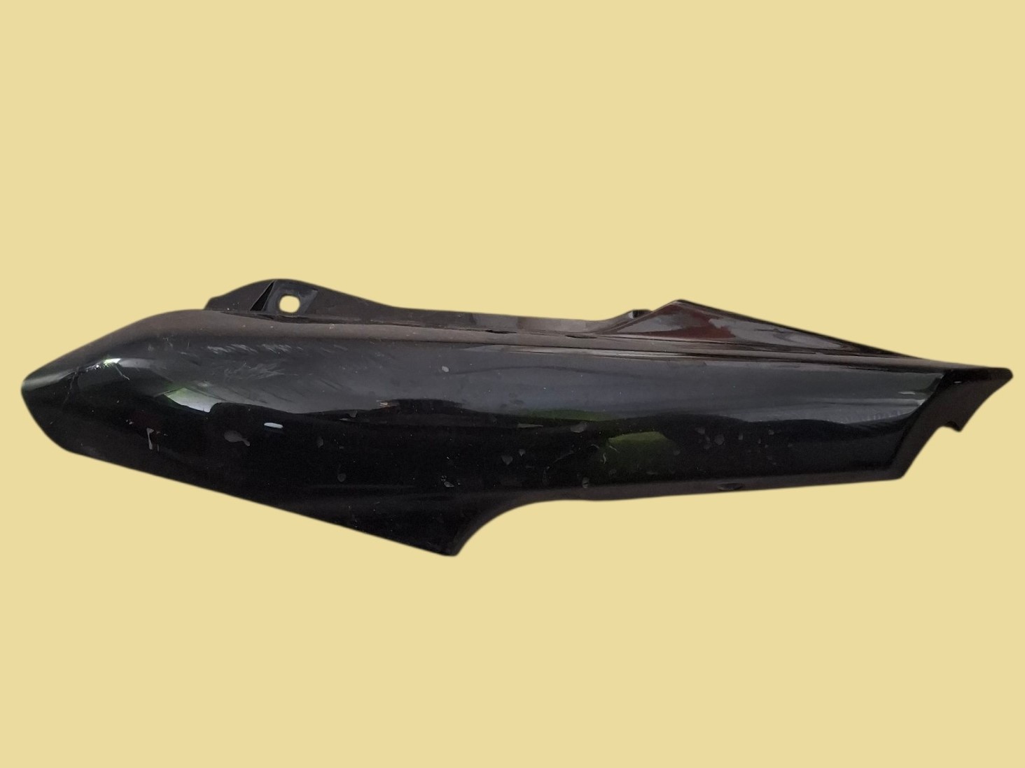 Demi coque arrière gauche Yamaha Fazer 600 1998/2003