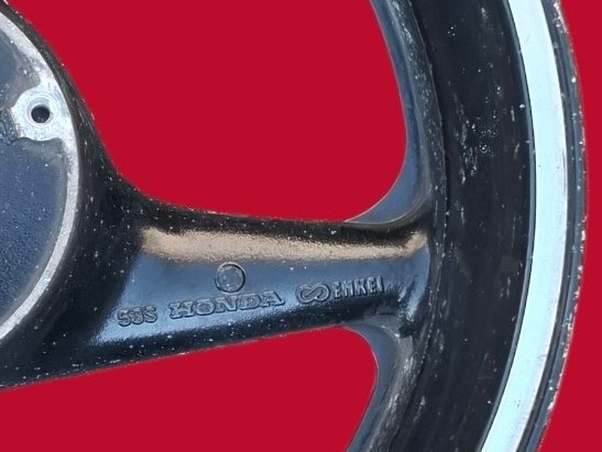 Jante arrière de HONDA 900 CBR – Image 3