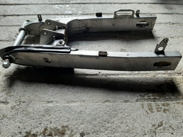 Bras oscillant HONDA 600 CBR