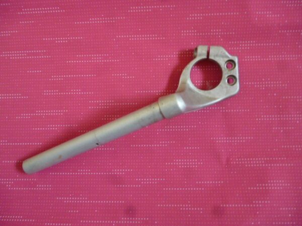 Demi guidon gauche TRIUMPH Sprint 955 ST – Image 2