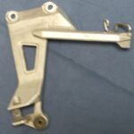 Platine de repose pieds HONDA 750 VFR