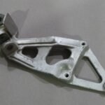 Platine de repose pieds arrière KAWASAKI 750 ZXR